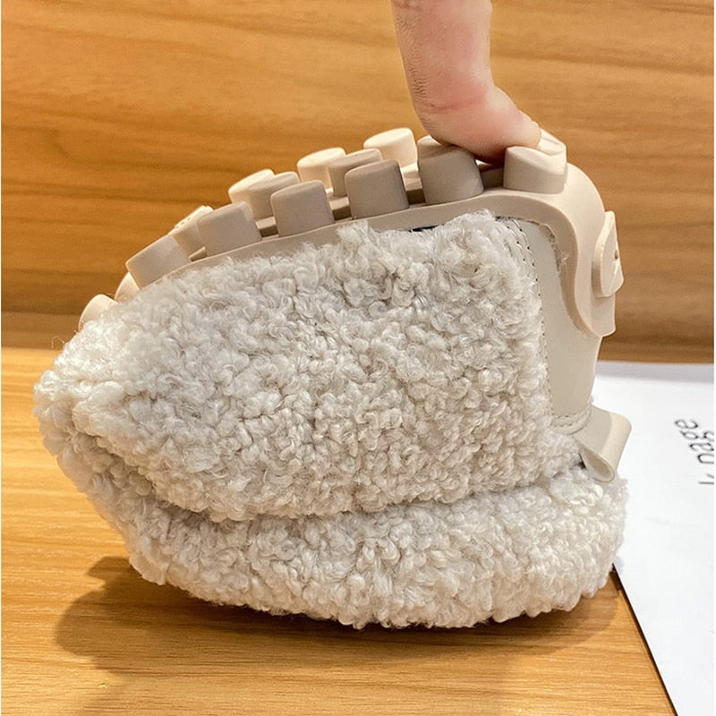 PlushComfort | Cozy Warm Women's Indoor Slippers 4