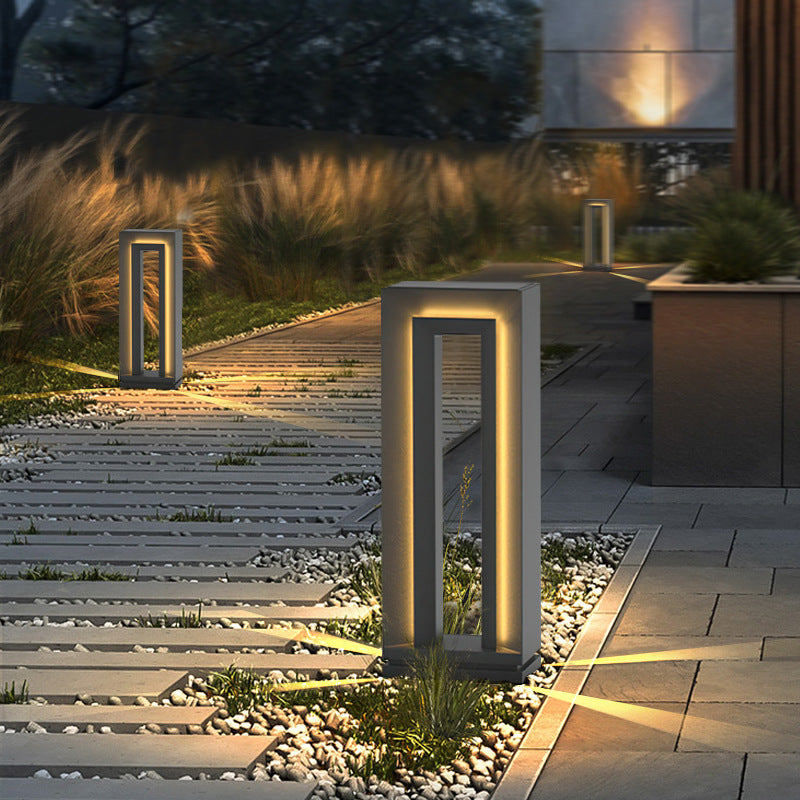 Contemporary Outdoor Solar Garden Lamp