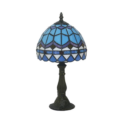 RadiantTints – Colored Glass Tiffany Lamp 3