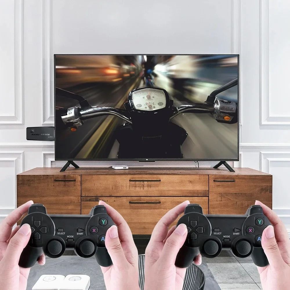 RetroArcade – 4K Game Console with 2 Wireless Controllers and Built-in Game Library 3