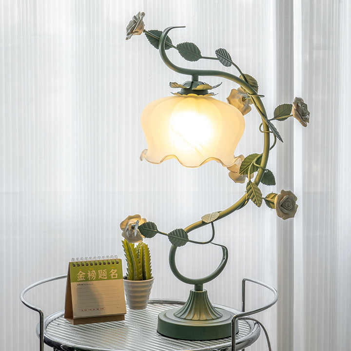 Elegant Flower Desk Table Lamp