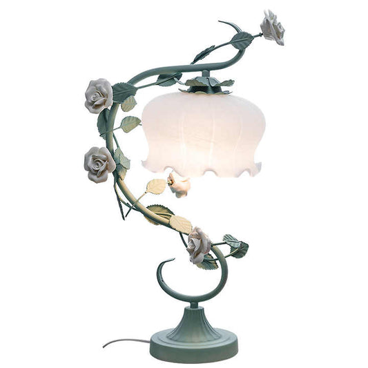 Elegant Flower Desk Table Lamp - Lusomart