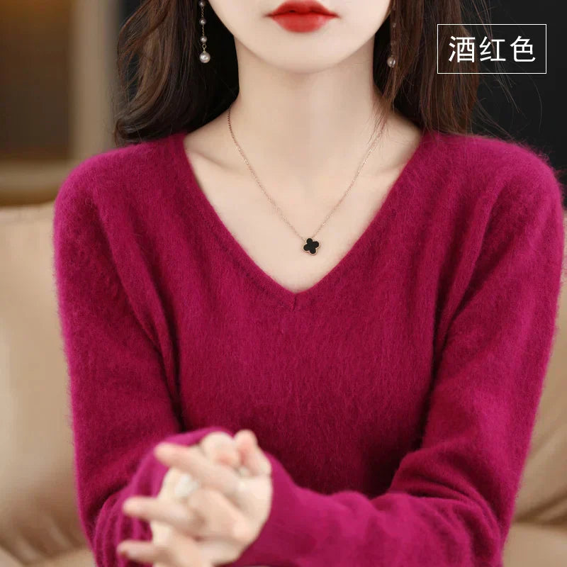 Luxurious Women's Cashmere V Neck Slim Fit Sweater