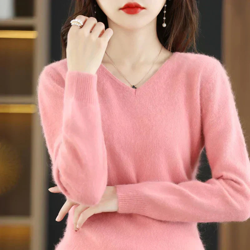 Luxurious Women's Cashmere V Neck Slim Fit Sweater