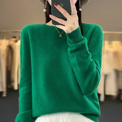 Cozy Women's Merino Wool Crew Neck Winter Sweater
