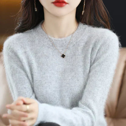 Soft Women's Cashmere Crew Neck Classic Fit Sweater