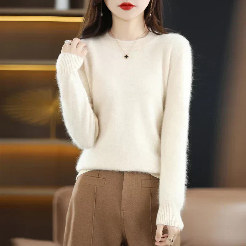 Soft Women's Cashmere Crew Neck Slim Fit Sweater