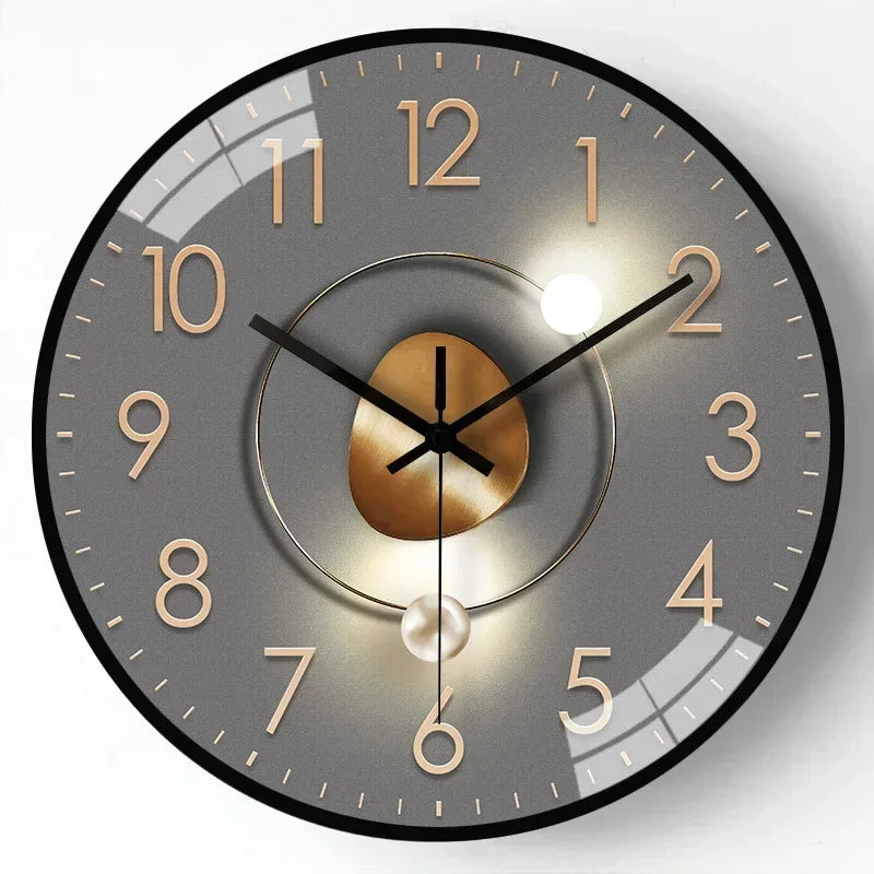 Quiet Traditional Wall Clock For Home And Office