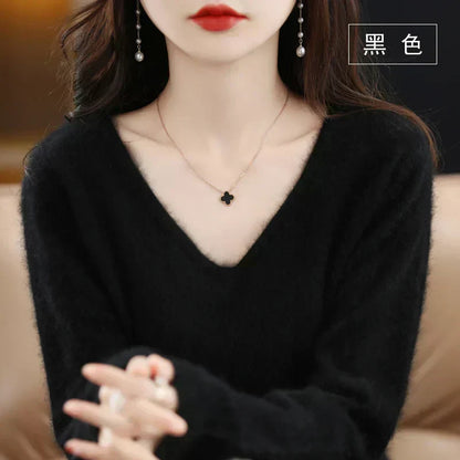 Luxurious Women's Cashmere V Neck Slim Fit Sweater