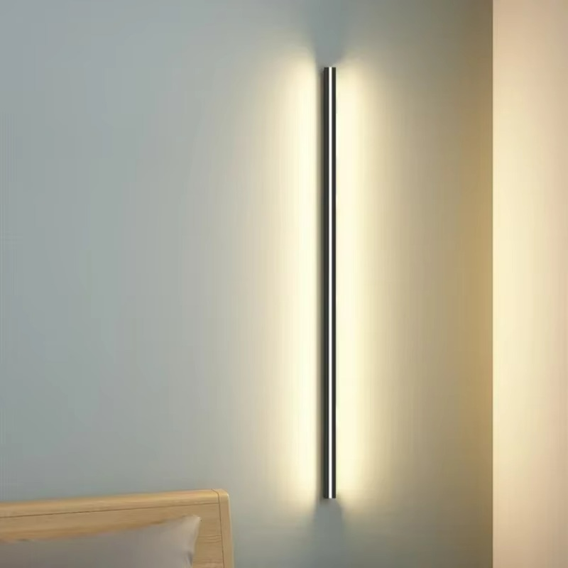 Slim LED Wall Light – Modern Aluminium Bar Lamp