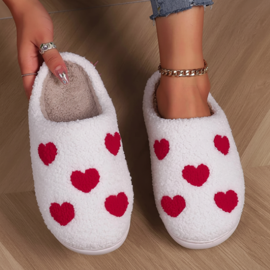 Comfy Women's Heart Pattern Soft House Slippers