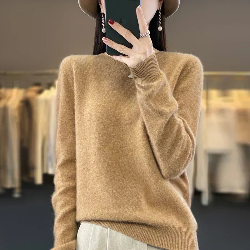 Cozy Women's Merino Wool Crew Neck Winter Sweater - Lusomart