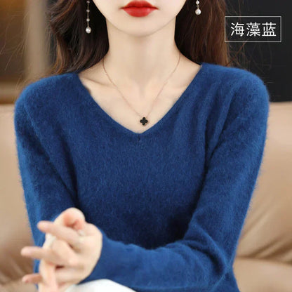 Luxurious Women's Cashmere V Neck Slim Fit Sweater