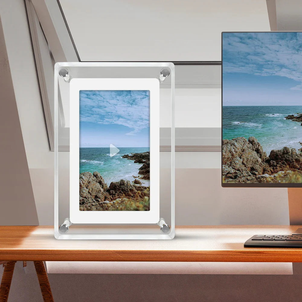 Compact Digital Picture Frame with Wireless Display - Lusomart