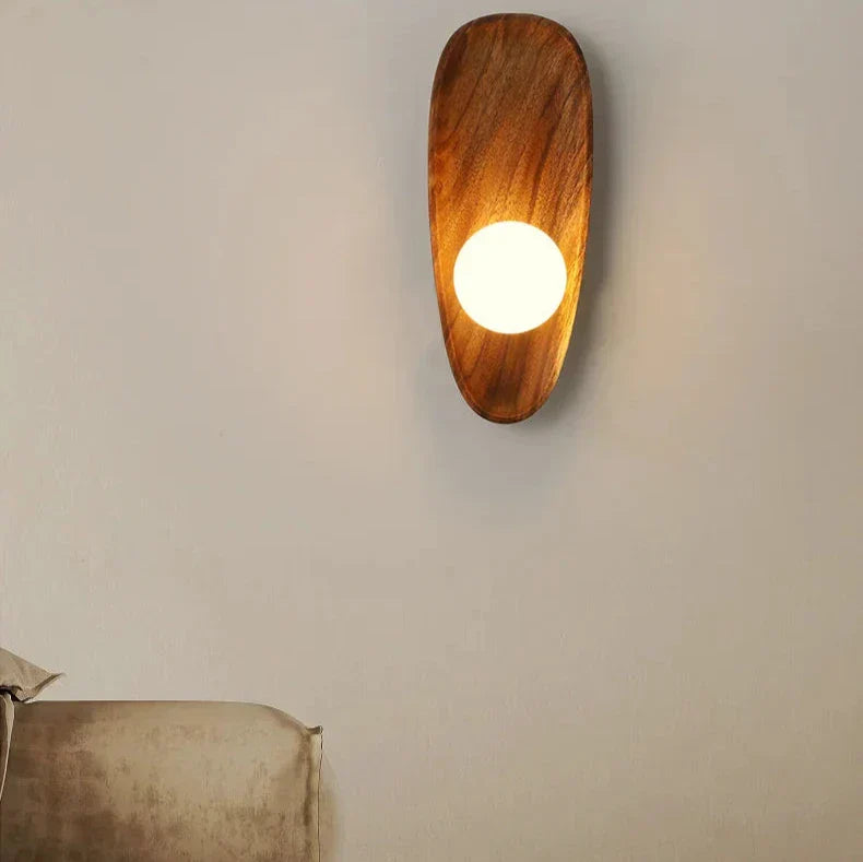 Rustic Wooden Wall Light for Cozy Atmosphere