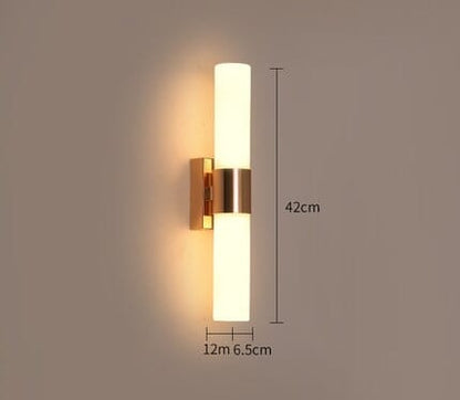 Modern Adjustable Wall Light