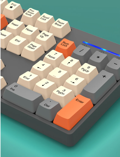 Compact Wireless Keyboard Mouse Set With Numpad