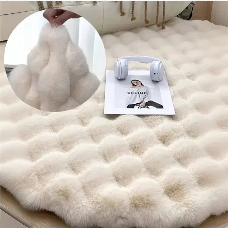 Soft Circular Rug in Scandinavian Design