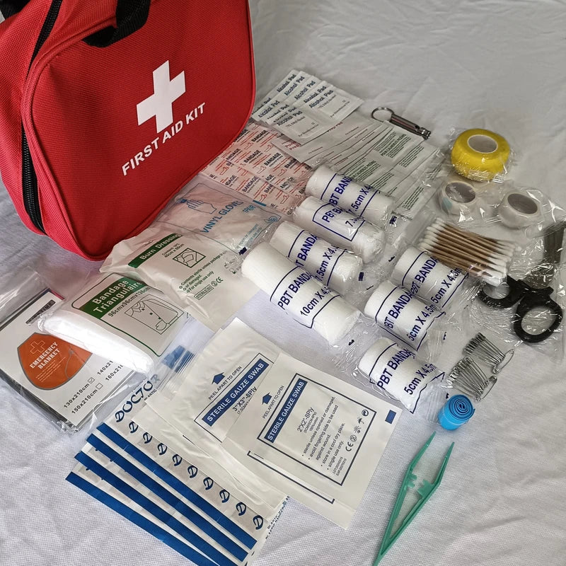 Complete Emergency First Aid Kit With Carry Case