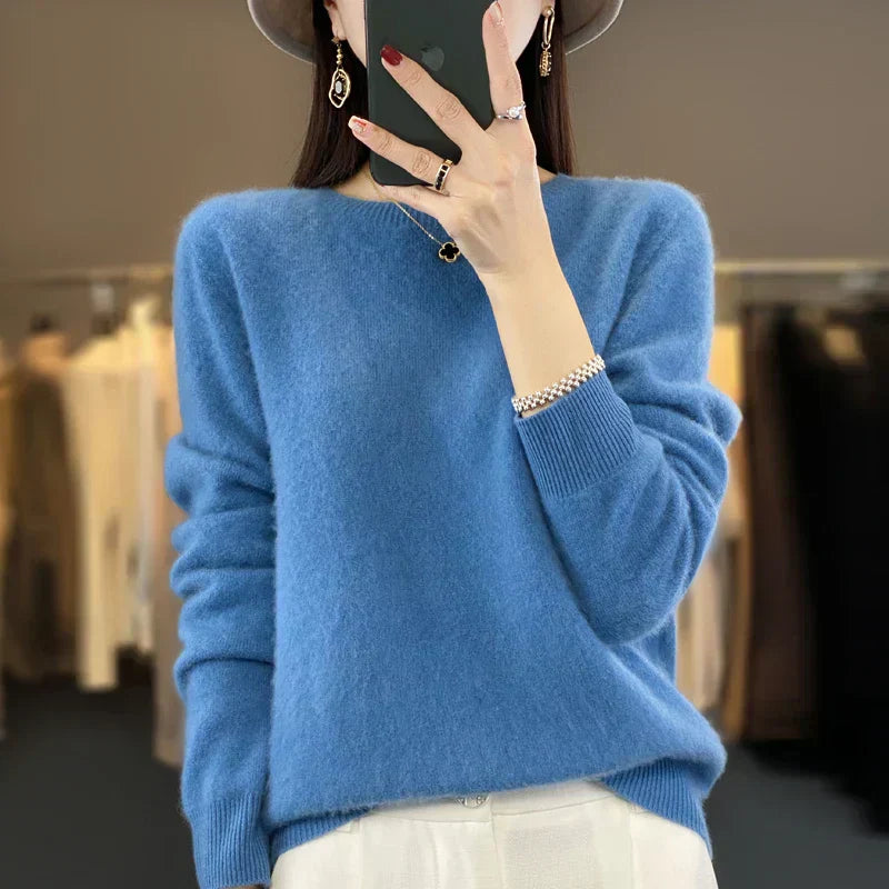 Cozy Women's Crew Neck Merino Wool Sweater
