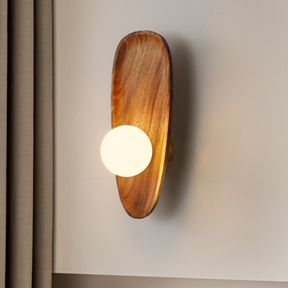 Rustic Wooden Wall Light for Cozy Atmosphere