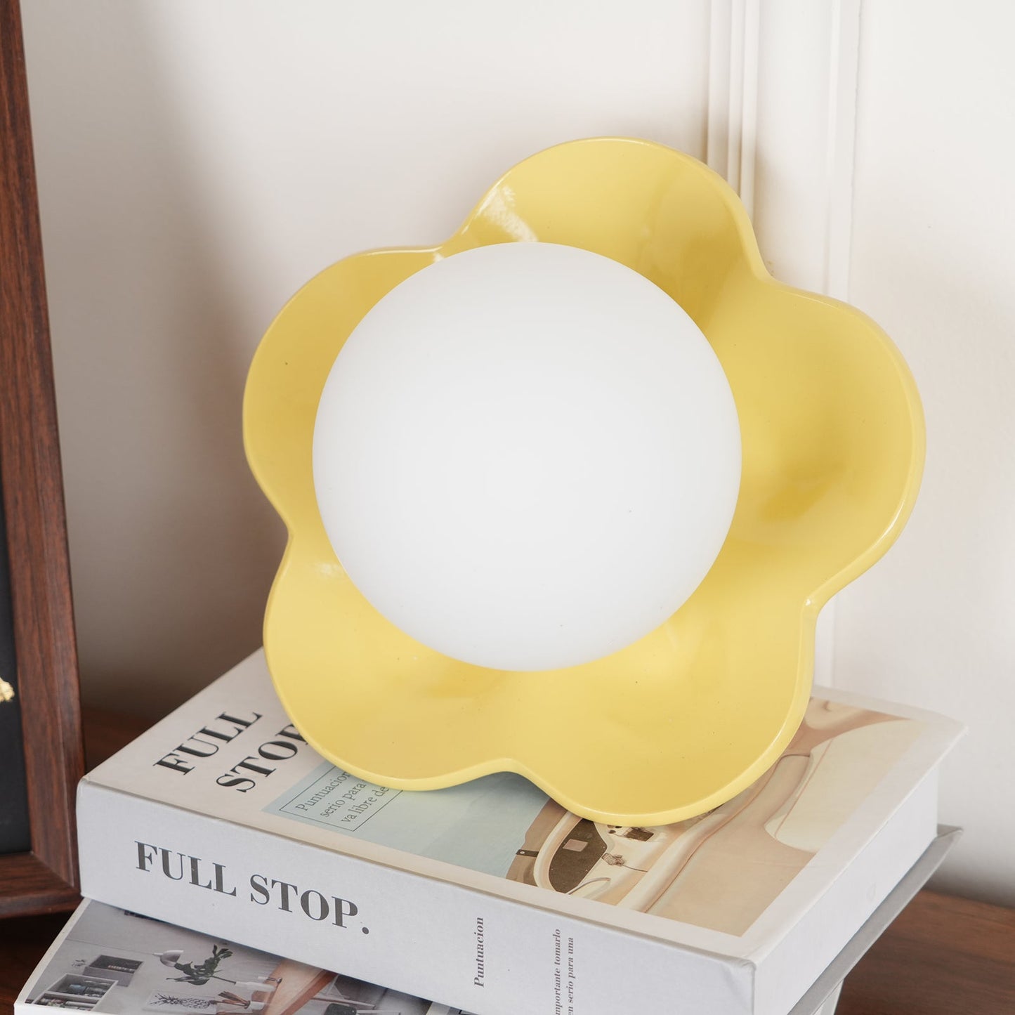 Selani Flower Shape Wall Lamp 8