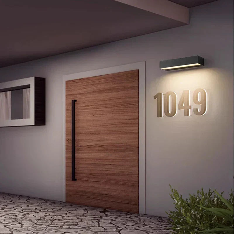 Outdoor Weatherproof Wall Light