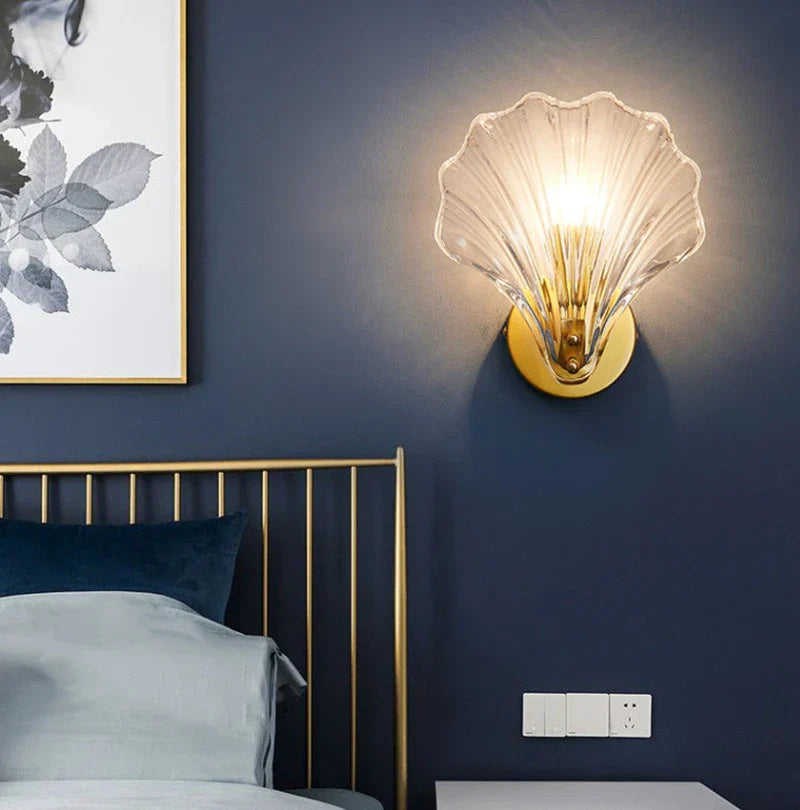 ShellLume – Elegant Glass Wall Lamp with Ocean-Inspired Coral Design 2