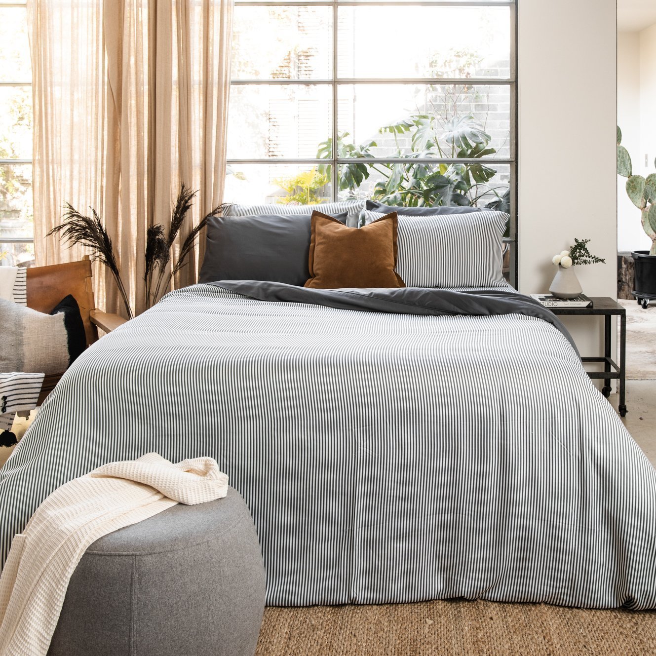 Soft Bamboo Duvet Cover with Eco Friendly Fabric