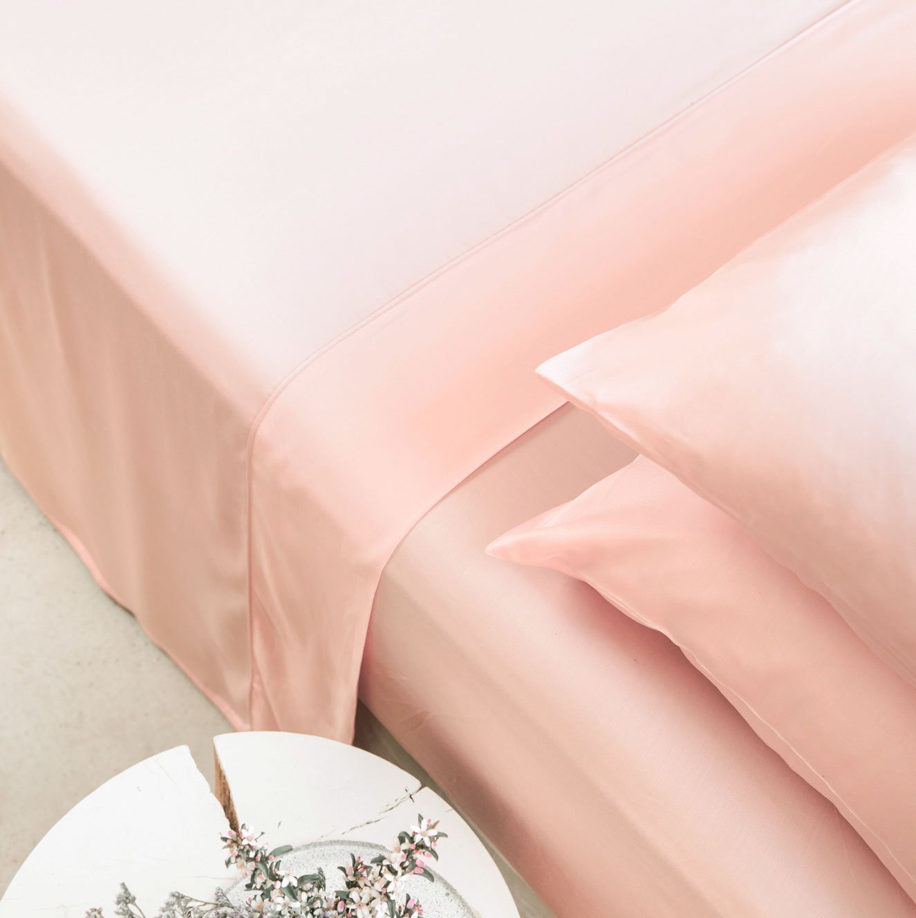 Breathable Bamboo Silk Soft Cooling Bed Sheet
