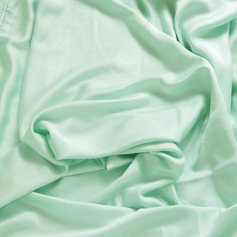 Breathable Bamboo Silk Soft Cooling Bed Sheet