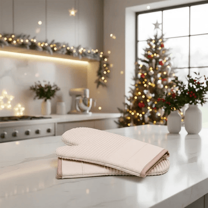 SiliconeGuard | Premium Non-Slip Heat-Resistant Silicone Oven Gloves 1