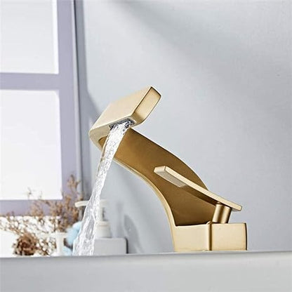 Contemporary Curved Faucet - Sleek Water Flow