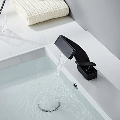 Contemporary Curved Faucet - Sleek Water Flow