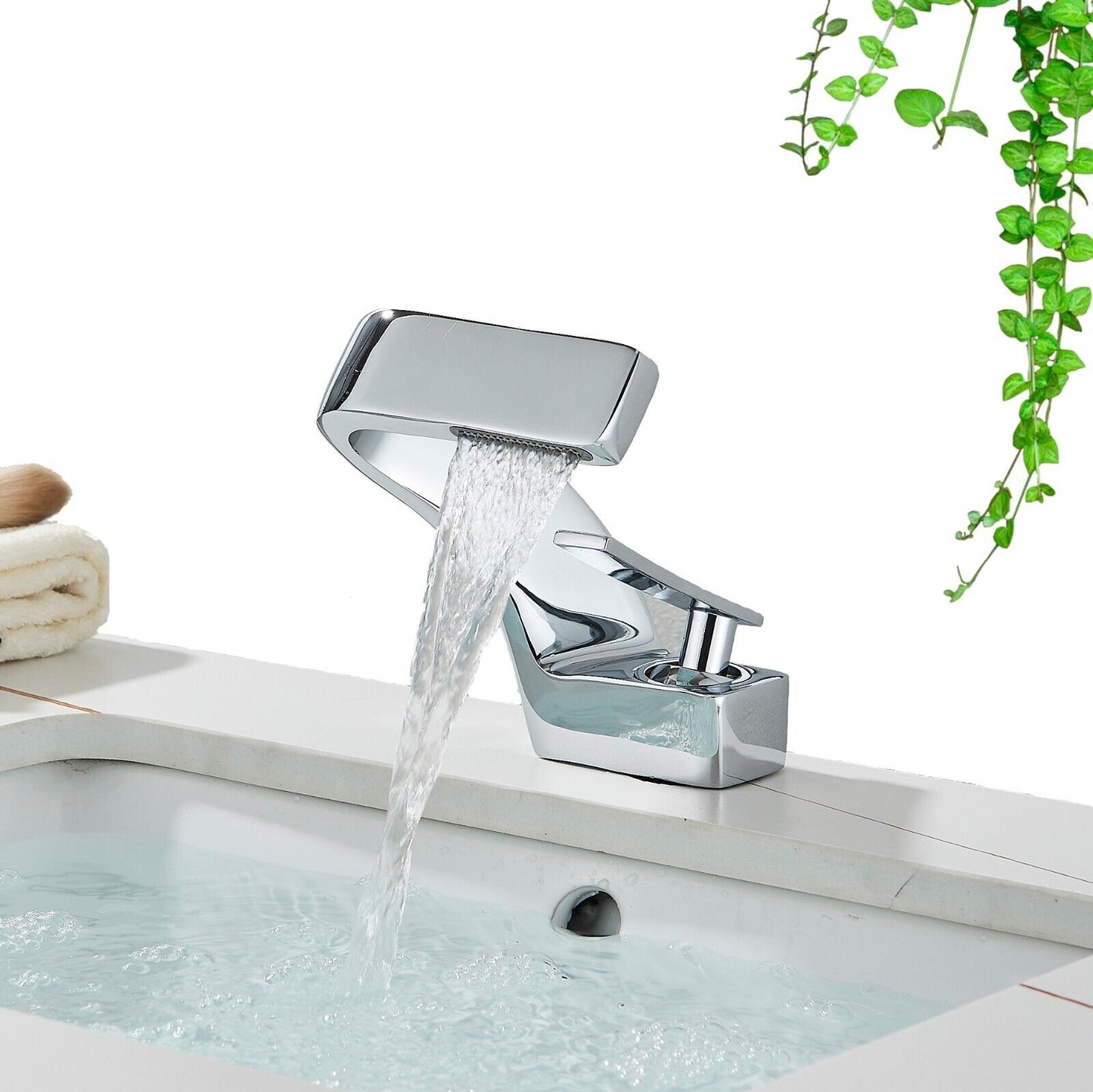 Contemporary Curved Faucet - Sleek Water Flow