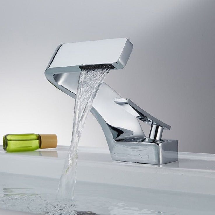 Contemporary Curved Faucet - Sleek Water Flow - Lusomart