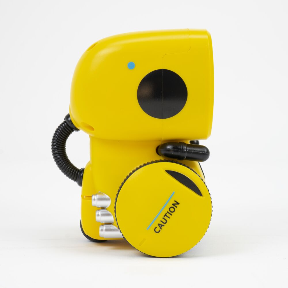 Smart Robot | Singing, dancing, talking, moving is what it does 2