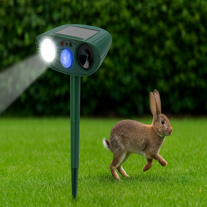 Outdoor Solar Rabbit Repellent With Flashing LED Light - Lusomart