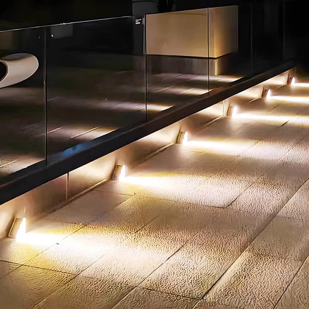 Solara | Elegant Solar Garden Lights for Outdoor Stairway Illumination 2