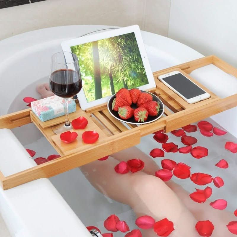 Solavera | Elegant Sustainable Bamboo Bathtub Relaxation Tray 5