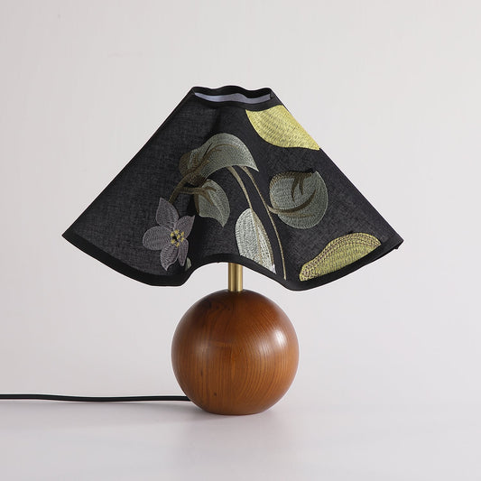 Stylish Table Lamp with Sleek Modern Design - Lusomart