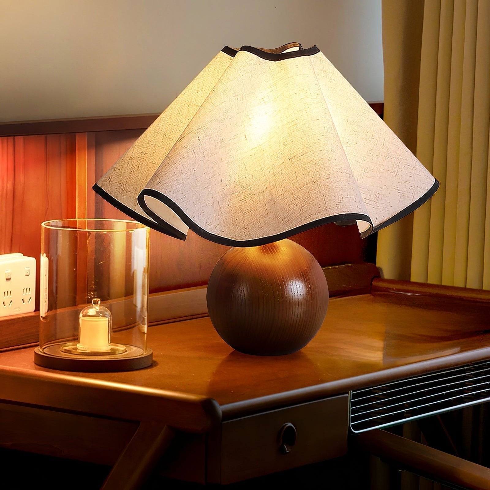 Solivian Wave Table Lamp 4