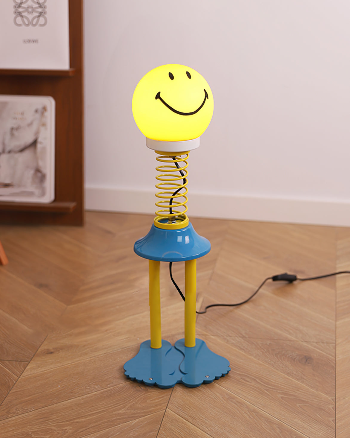 SpiralLume - Stylish Table Lamp with Twisting Design and Warm Glow 6