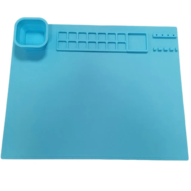 SplashMat™ – Waterproof Paint Mat for Painters - Paint Placement 6