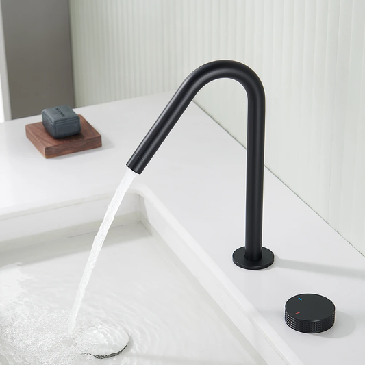 Modern Single Handle Kitchen Faucet with Rotating Spout - Lusomart