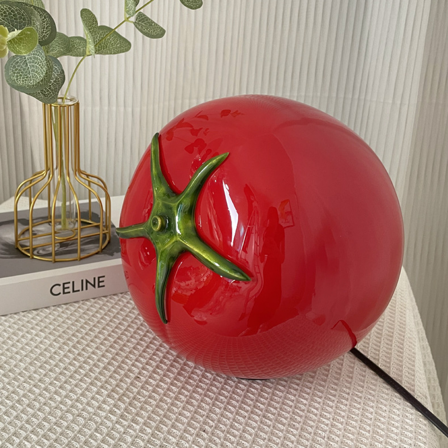 Statuesque | Fruit-inspired Tomato Table Lamp 5