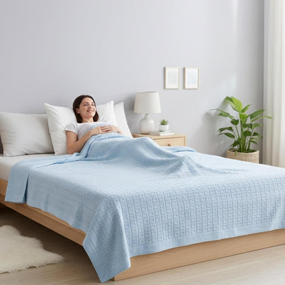 Lightweight Breathable Summer Quilt Blanket
