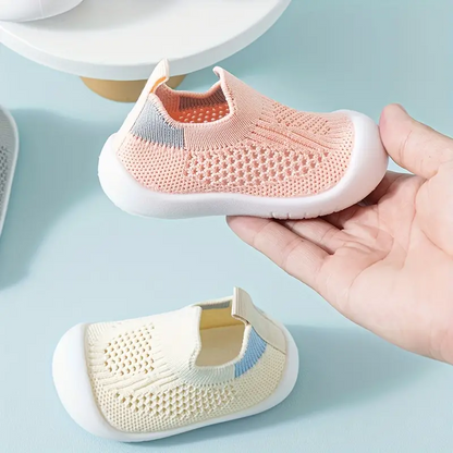 StepEase – Flexible Barefoot Sneakers for Kids 1