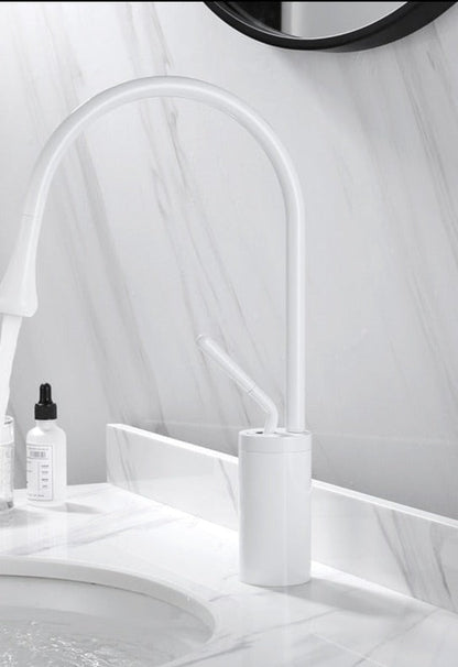 Stylish Bathroom Faucet - Sleek Rotating Tap Design