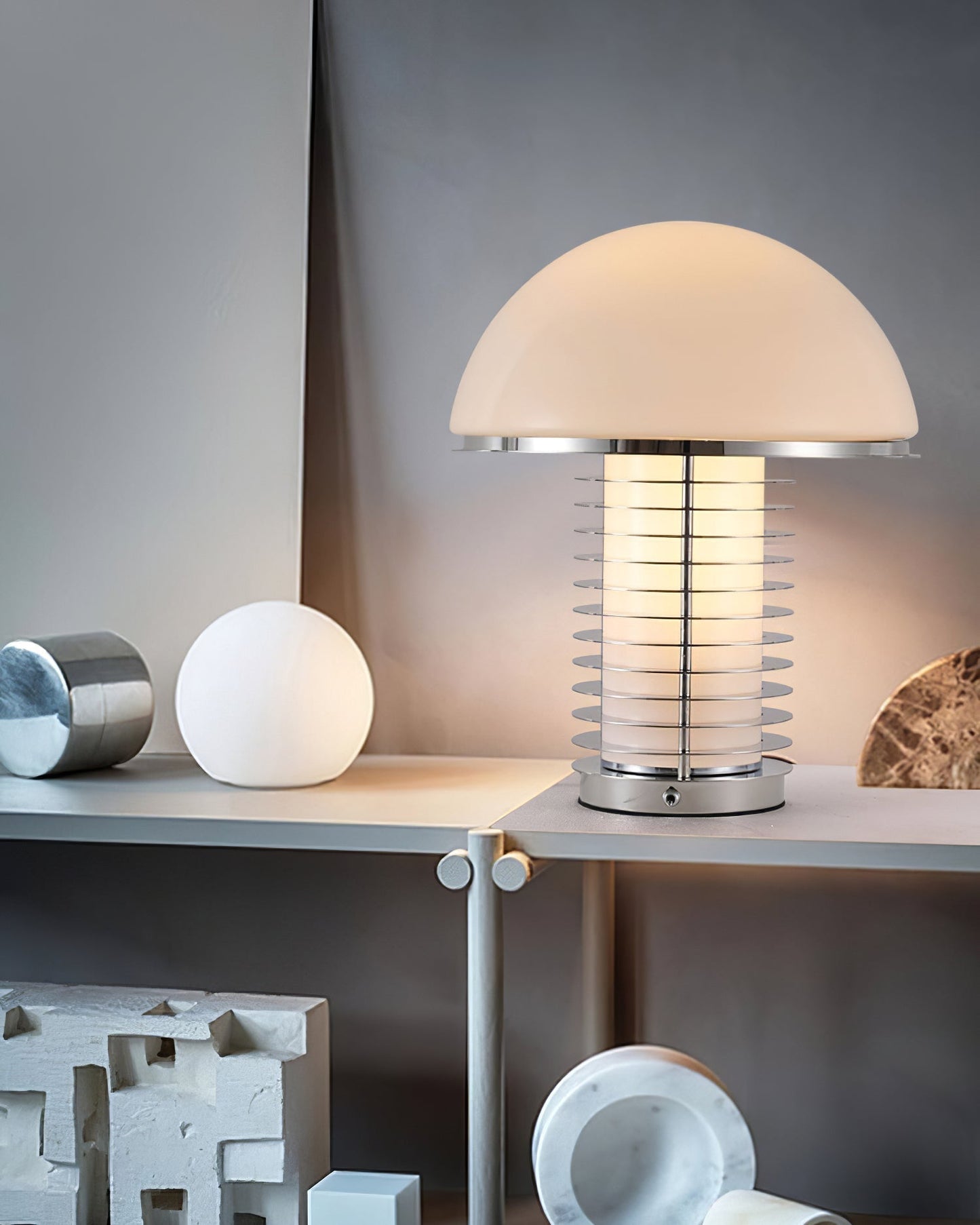 SubtleGlow - Modern Table Lamp with Soft Lighting and Refined Finish 7
